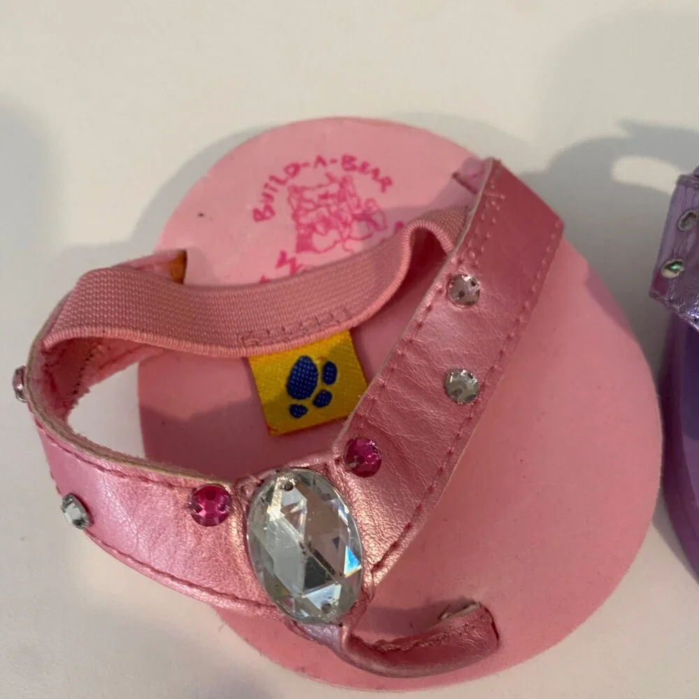 Build-A-Bear give your